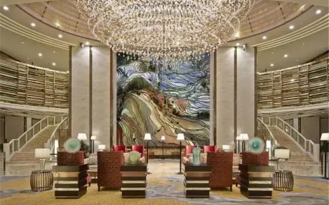 Geneva Grand Hotel
