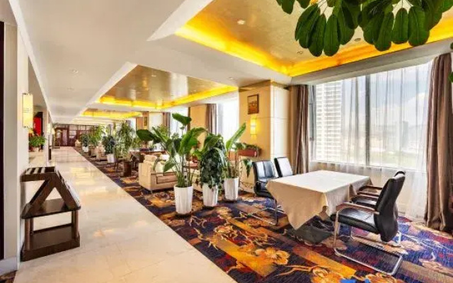 Qinghai Hotel