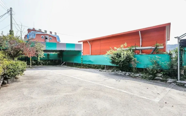 ASAN Thema park motel