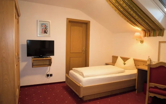 Hotel Bauer garni