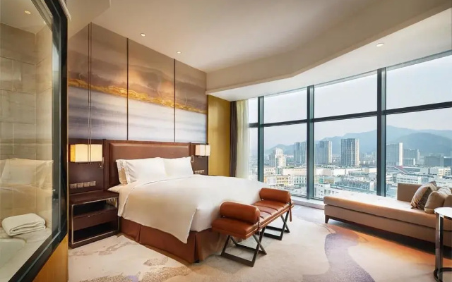 DoubleTree By Hilton Ningbo Beilun