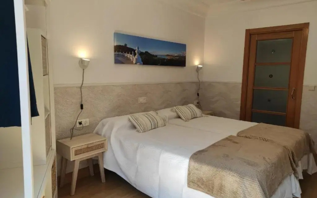 Kaixo Salegi Piso centro 2h+Salon+2wc+Parking