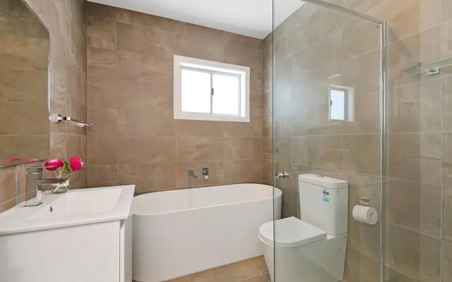 Villa Merrylands