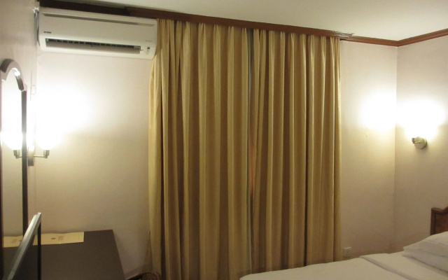 Sanbay Hotel