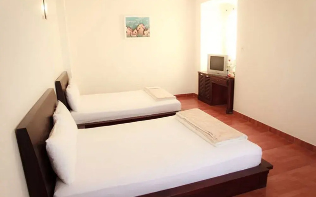 Pha Le Xanh 1 Hotel