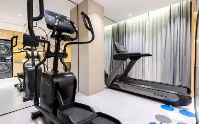 Home Inn NEO (Suzhou Yinshan Lake Guoyuan Road Metro Station)