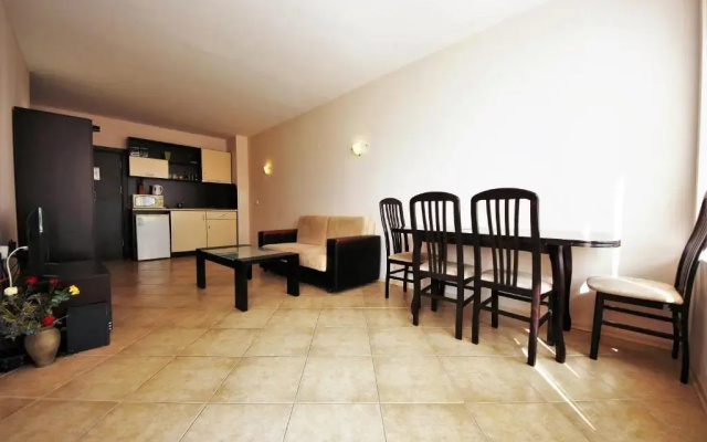 Menada Sunset Beach Apartments