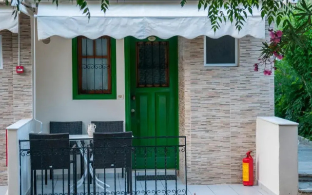 Stathopoulos Apartments