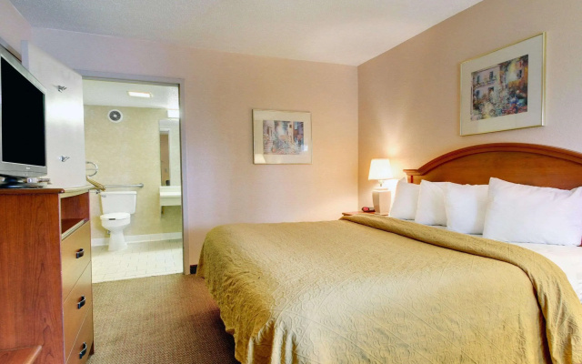 Rodeway Inn North