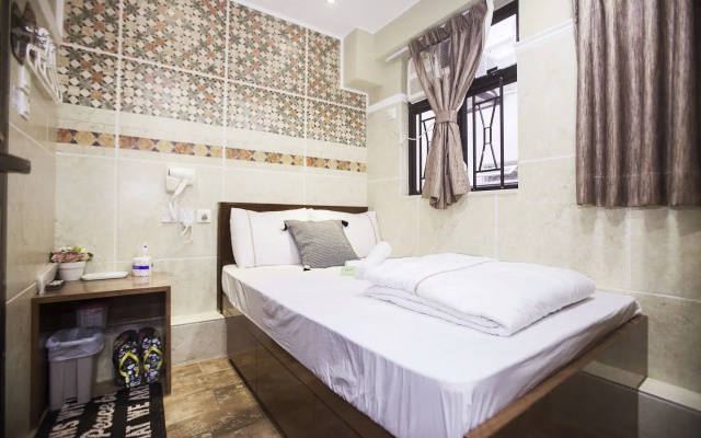 Happy Peach Guest House