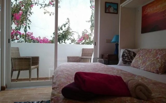 Zenit Guest House
