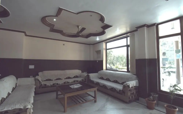 OYO 22799 Devi Mahal