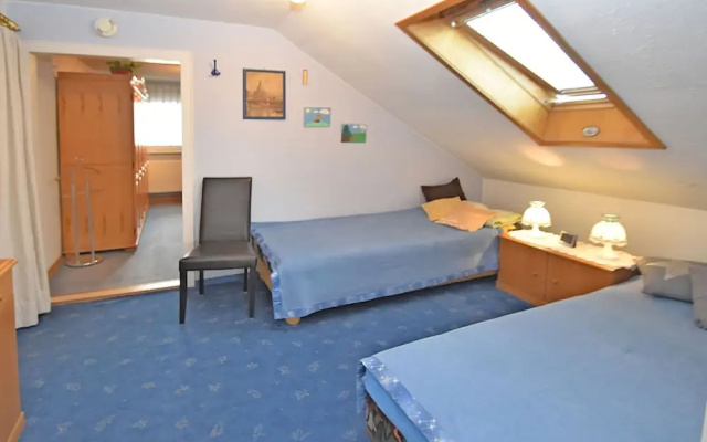 Lovely Apartment with Private Terrace, Garden,Bbq,Deckchairs