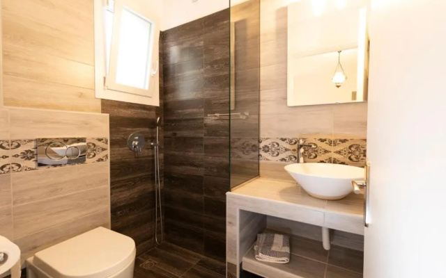 Litsa Rooms
