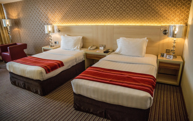 Saffron Boutique Hotel
