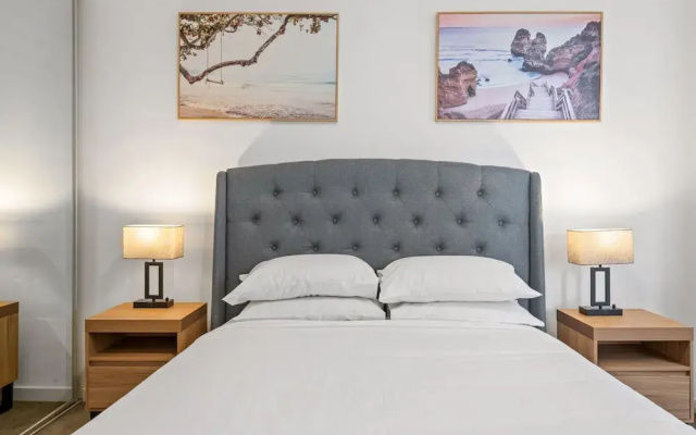 Cosy 1-bed With Balcony in Trendy St Kilda