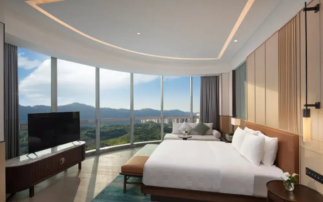 Hualuxe Yibin, An IHG Hotel