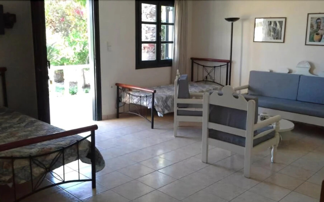 minoa apartments