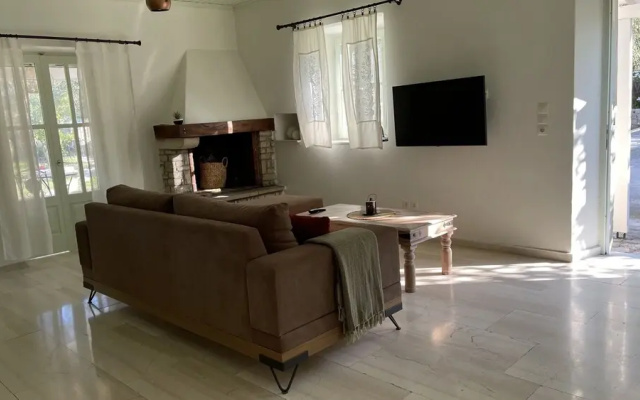 Villa Reggina by Konnect, 1.5km from Gaios