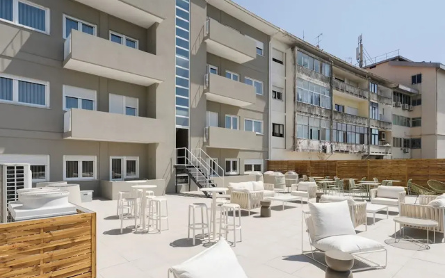 Bom Sucesso Executive Apartments by Feel Porto