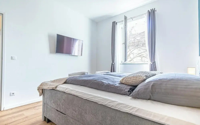 Sweet 2BR 1LR Apartment Donaustadt