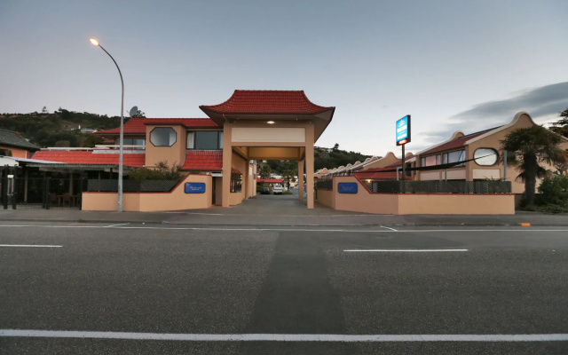 The Beachcomber Hotel