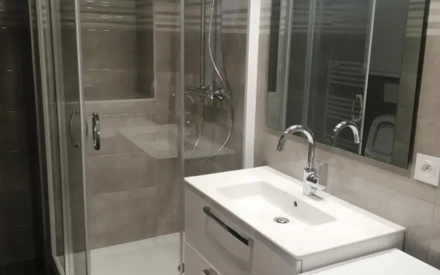 Appartement Aix-les-Bains, 1 pièce, 2 personnes - FR-1-617-3