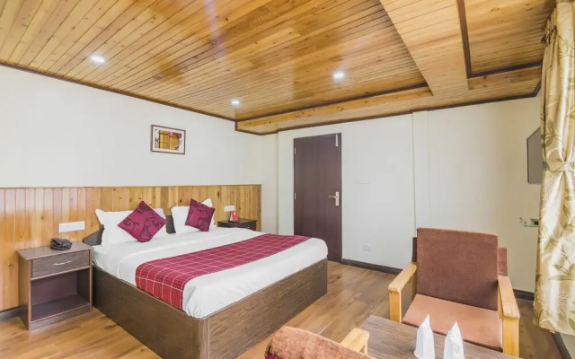 OYO 4305 Yang's Inn