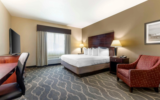 Best Western Plus Burleson Inn & Suites