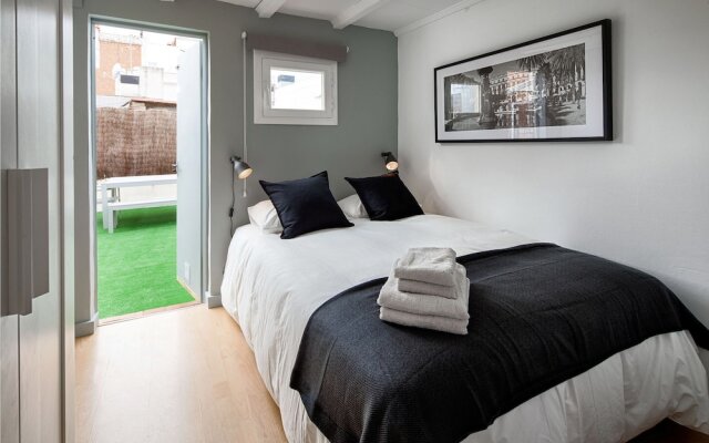 Апартаменты Habitat Apartments Attic Terrace Барселона комната для гостей