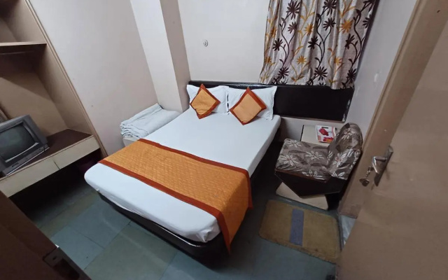 Kailash Hotel