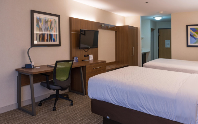 Holiday Inn Express Branford-New Haven by IHG