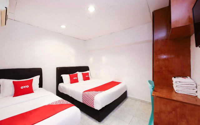 Hotel O Azimaju Guesthouse