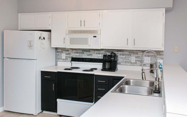 Waterway Village 18G