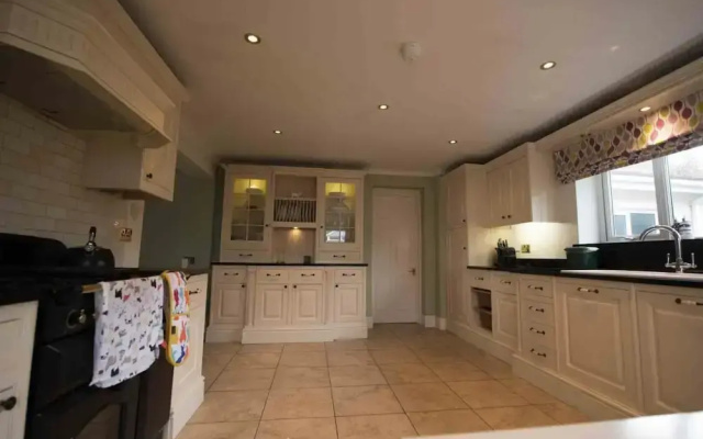 Mumbles - House - Seaside - Sleeps11 - Petfriendly