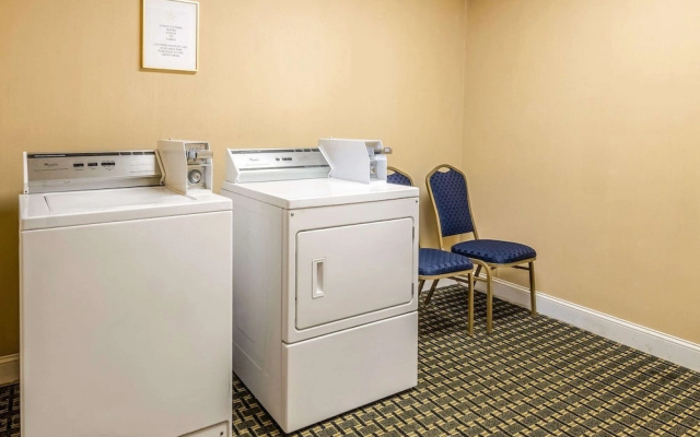 Comfort Inn (perry)