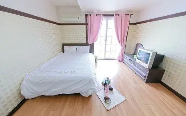 Seongmodosky Port Pension