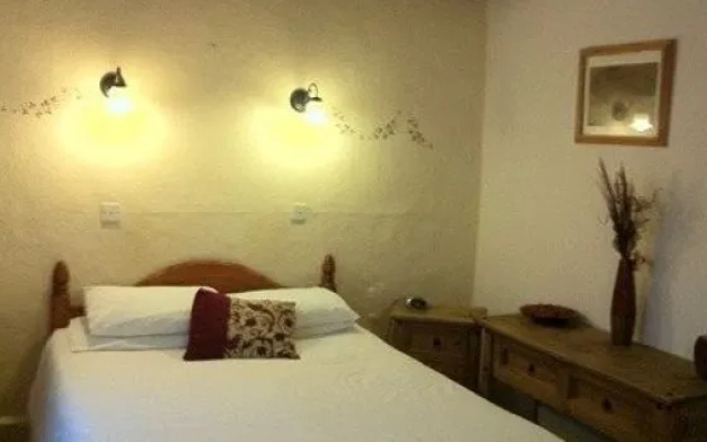 The George Hotel