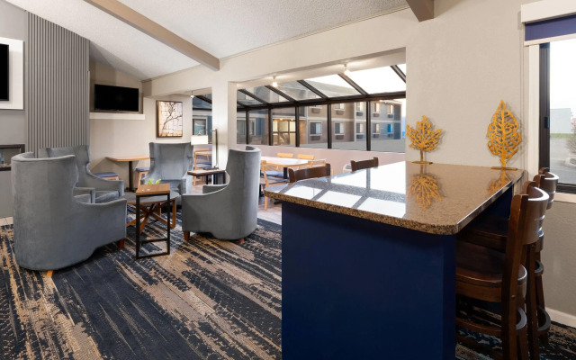 AmericInn by Wyndham Chippewa Falls