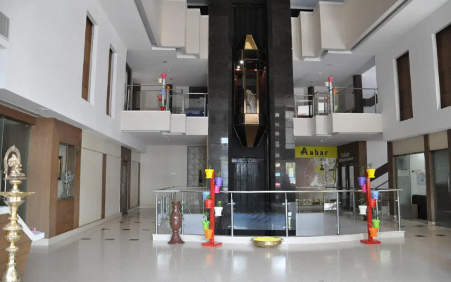 Hotel Shelter