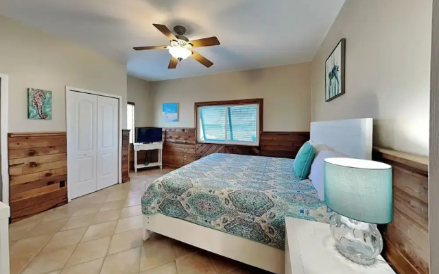 Dreamview by Distinctive Beach Rentals