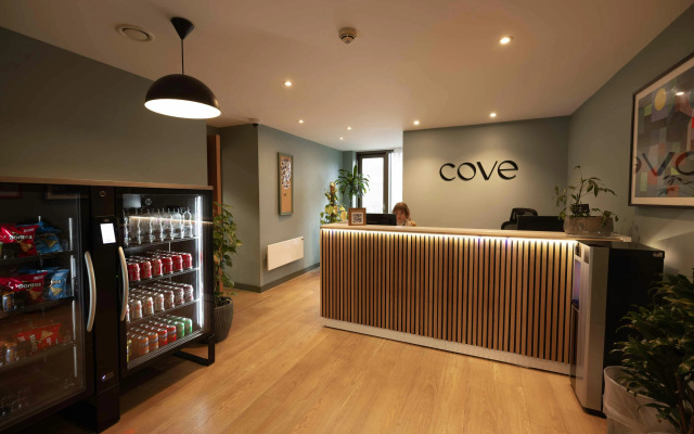 Cove Paradise Street
