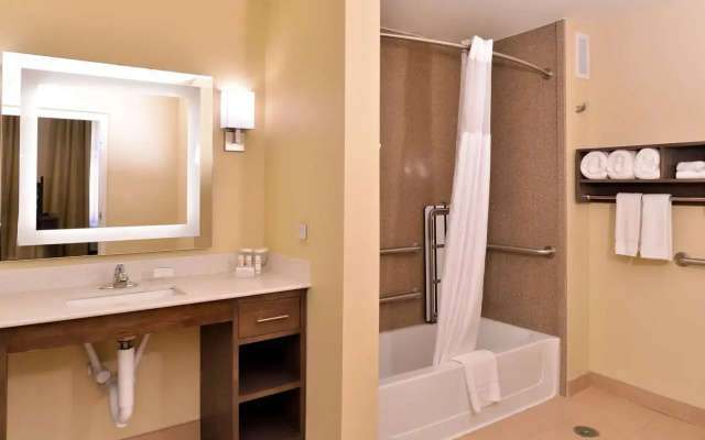 Homewood Suites by Hilton Houma