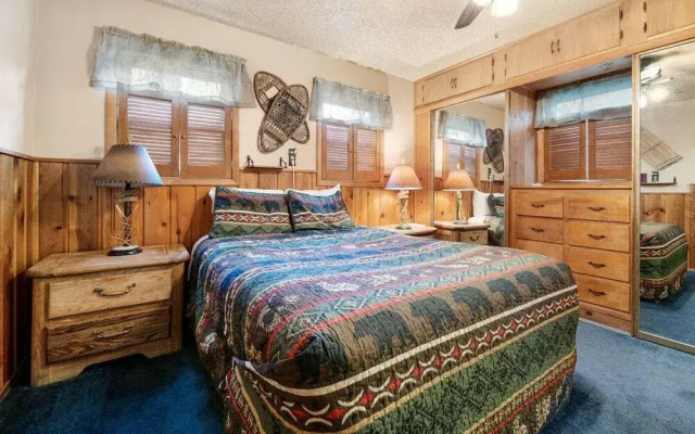 Chip O Wood Cabin