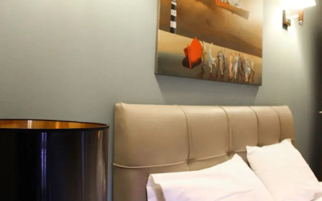 Tsarbou Guesthouse
