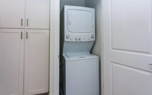 Family  Apartment at Storey Lake 272969
