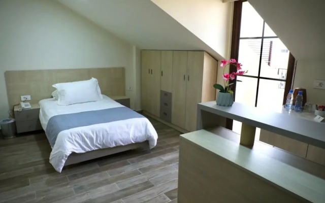 byblos palms hotel