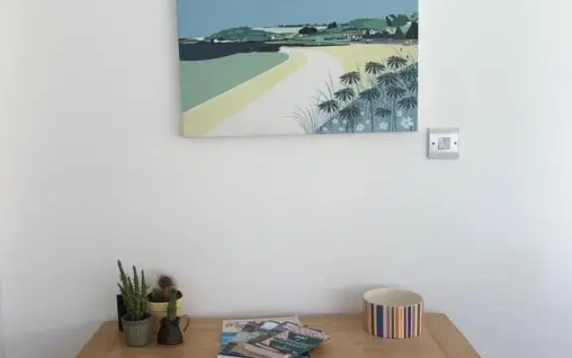 Puffin. Comfortable Annexe Central Falmouth (Adults Only)