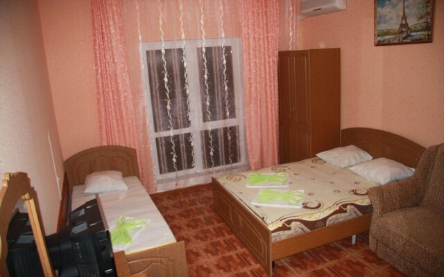 Гостиница Azat Guest House в Анапе отзывы, цены и фото номеров - забронировать гостиницу Azat Guest House онлайн Анапа комната для гостей