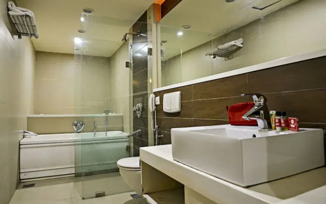 Townhouse Oak The Margi Hotel